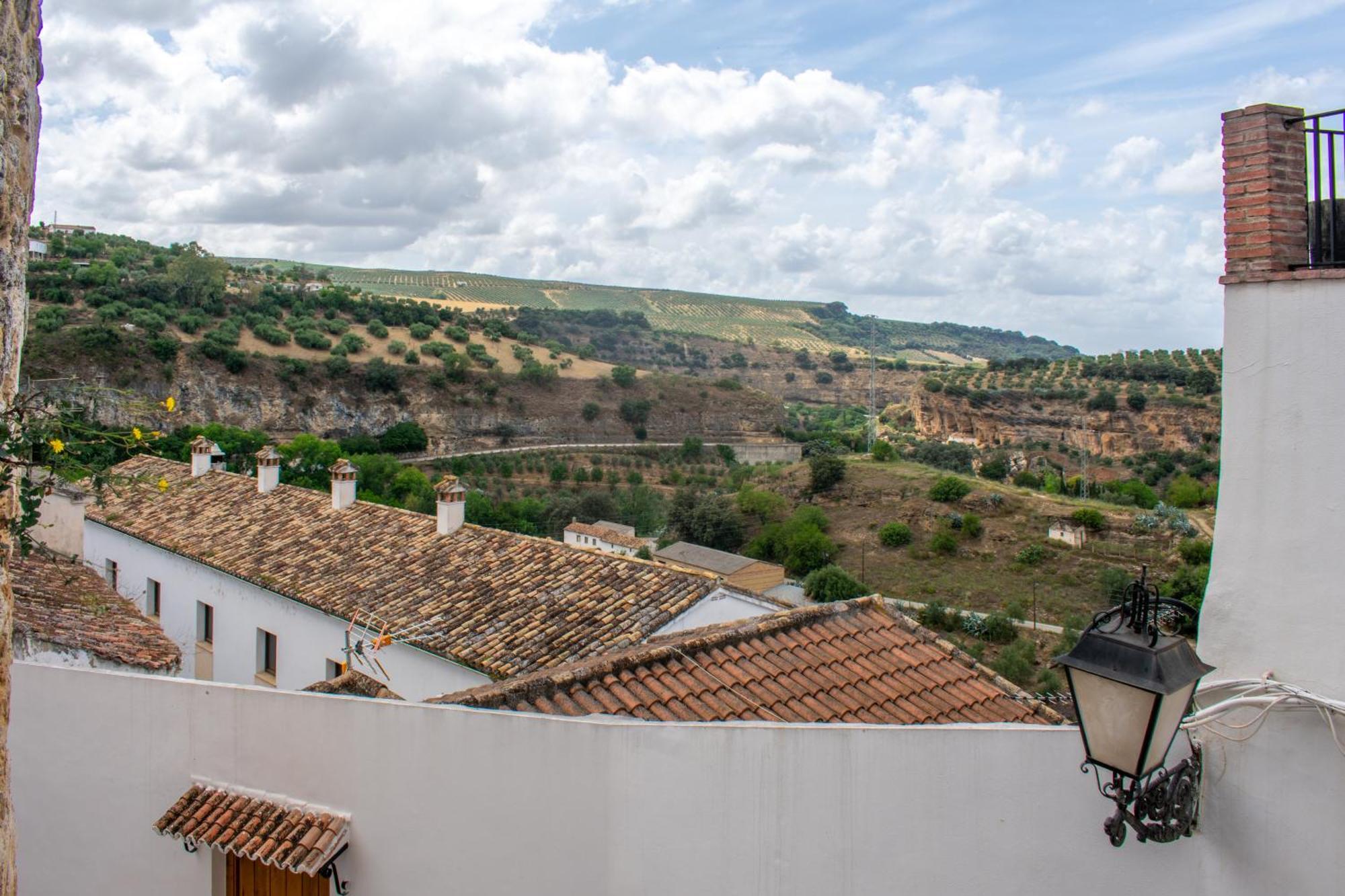 Casa Puerta Arabe Villa Setenil De Las Bodegas Eksteriør bilde